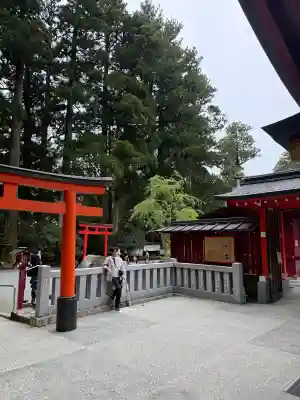 九頭龍神社本宮の{uncategorized: "未分類", other: "その他", undefined: "問題あり", building: "その他建物", grave: "お墓", sacred_gate: "鳥居", guardian: "狛犬", statue: "像", buddha: "仏像", history: "歴史", nature: "自然", garden: "庭園", animal: "動物", pagoda: "塔", temizu: "手水舎", mountain_gate: "山門・神門", sanctuary: "本殿・本堂", subordinate: "末社・摂社", art: "芸術", scenery: "景色", jizo: "地蔵", ema: "絵馬", goshuin: "御朱印", omikuji: "おみくじ", items: "授与品その他", amulet: "お守り", goshuincho: "御朱印帳", eats: "食事", festival: "お祭り", votive_dance: "神楽", shichigosan: "七五三参", wedding: "結婚式", experience: "体験その他", initially: "初詣", around: "周辺", anti_infection: "感染症対策"}