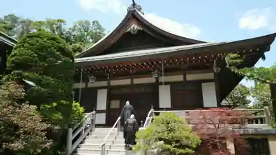 報国寺の本殿・本堂