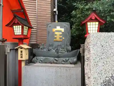 十番稲荷神社の仏像