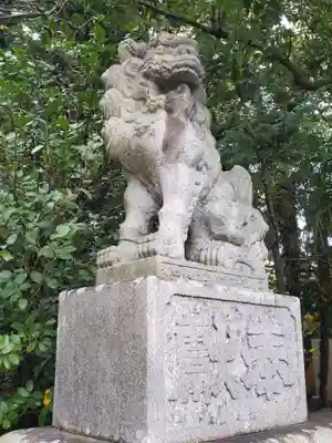 引馬神社の狛犬