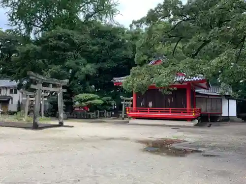 春日神社の建物その他