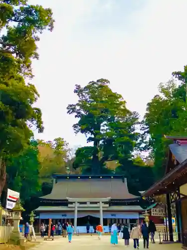 鹿島神宮の{uncategorized: "未分類", other: "その他", undefined: "問題あり", building: "その他建物", grave: "お墓", sacred_gate: "鳥居", guardian: "狛犬", statue: "像", buddha: "仏像", history: "歴史", nature: "自然", garden: "庭園", animal: "動物", pagoda: "塔", temizu: "手水舎", mountain_gate: "山門・神門", sanctuary: "本殿・本堂", subordinate: "末社・摂社", art: "芸術", scenery: "景色", jizo: "地蔵", ema: "絵馬", goshuin: "御朱印", omikuji: "おみくじ", items: "授与品その他", amulet: "お守り", goshuincho: "御朱印帳", eats: "食事", festival: "お祭り", votive_dance: "神楽", shichigosan: "七五三参", wedding: "結婚式", experience: "体験その他", initially: "初詣", around: "周辺", anti_infection: "感染症対策"}