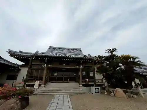 雲居寺の本殿・本堂