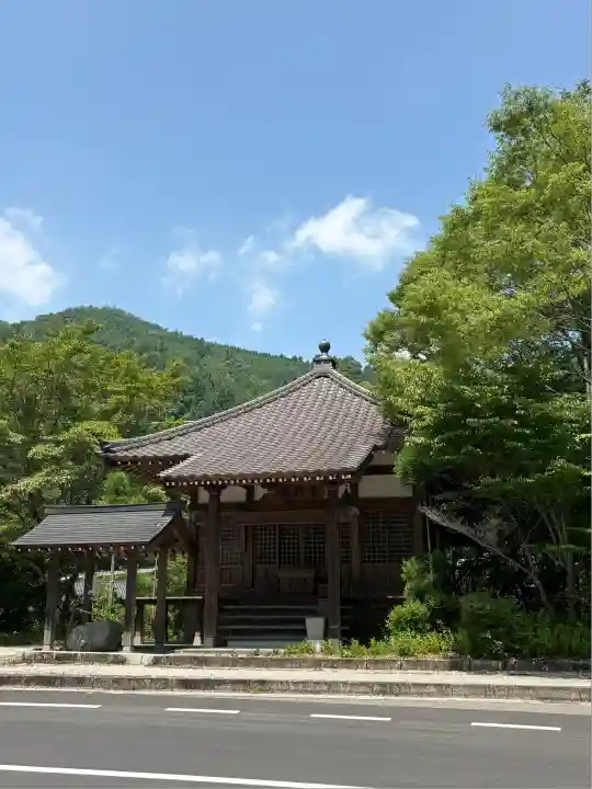 上田渡薬師堂の本殿・本堂