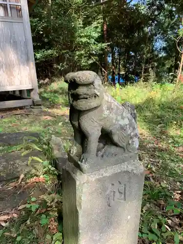 八幡神社の狛犬