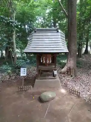氷川女體神社の末社・摂社