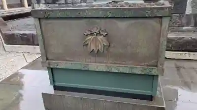 高徳院の本殿・本堂