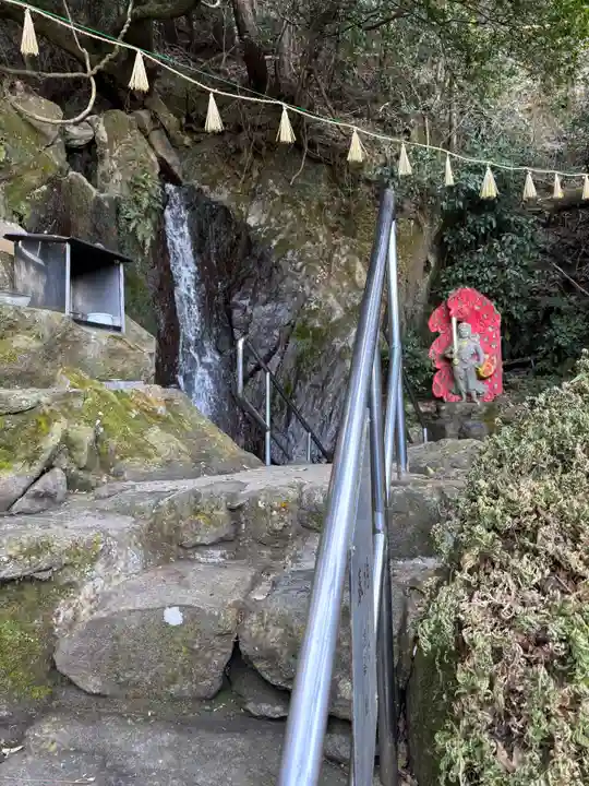 金剛の滝観音堂(福岡県)