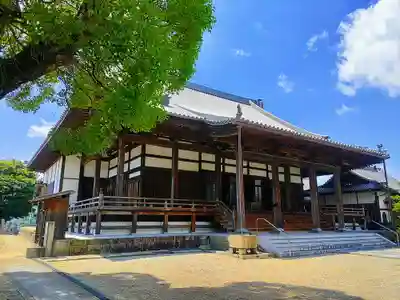 萬福寺の本殿・本堂