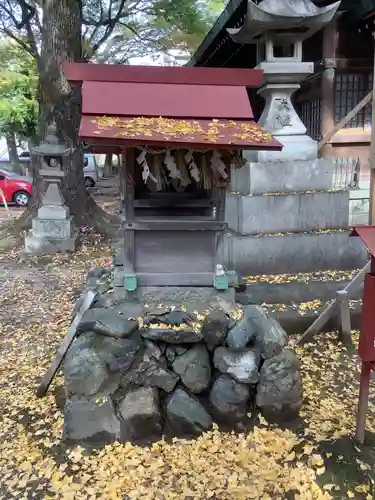 闇之森八幡社の末社・摂社