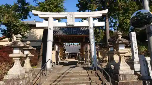 片埜神社の鳥居