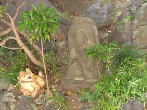鳩森八幡神社の地蔵