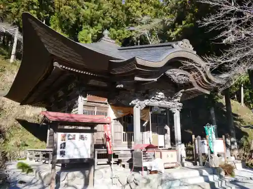 常泉寺の本殿