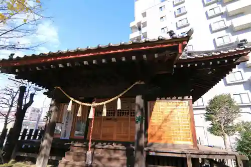 晴門田神社の本殿