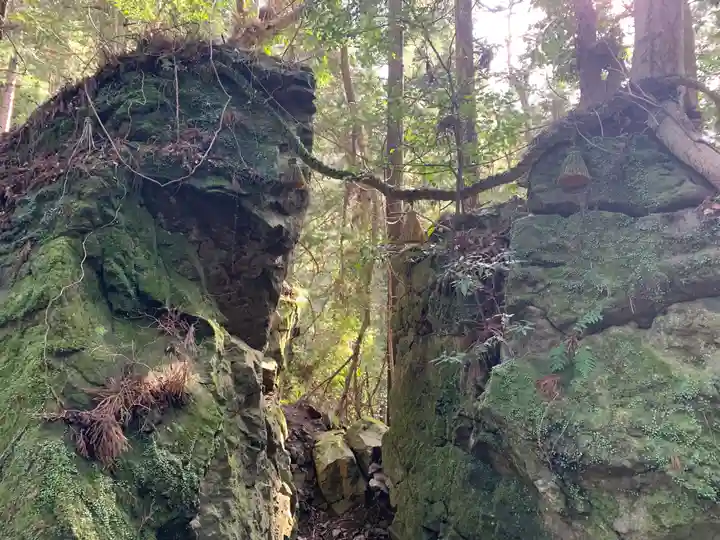 室生龍穴神社(奈良県)