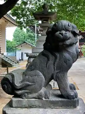 諏訪神社の狛犬