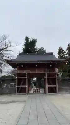 諏訪神社の山門・神門