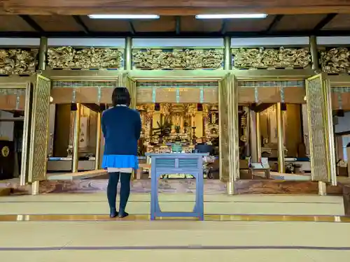 願照寺の本殿・本堂