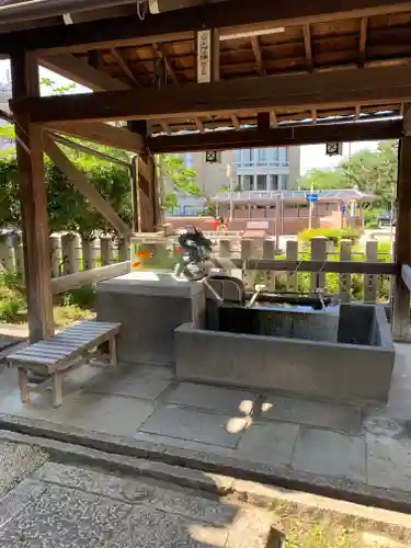 出町妙音堂の手水舎