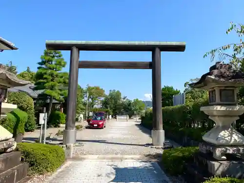 滋賀県護国神社の鳥居