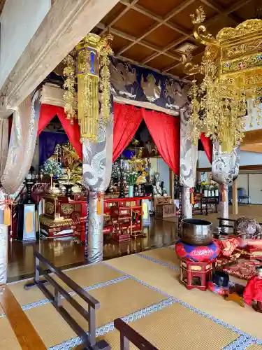 禅燈寺の{uncategorized: "未分類", other: "その他", undefined: "問題あり", building: "その他建物", grave: "お墓", sacred_gate: "鳥居", guardian: "狛犬", statue: "像", buddha: "仏像", history: "歴史", nature: "自然", garden: "庭園", animal: "動物", pagoda: "塔", temizu: "手水舎", mountain_gate: "山門・神門", sanctuary: "本殿・本堂", subordinate: "末社・摂社", art: "芸術", scenery: "景色", jizo: "地蔵", ema: "絵馬", goshuin: "御朱印", omikuji: "おみくじ", items: "授与品その他", amulet: "お守り", goshuincho: "御朱印帳", eats: "食事", festival: "お祭り", votive_dance: "神楽", shichigosan: "七五三参", wedding: "結婚式", experience: "体験その他", initially: "初詣", around: "周辺", anti_infection: "感染症対策"}