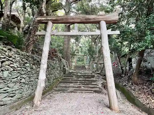 多久頭魂神社の鳥居