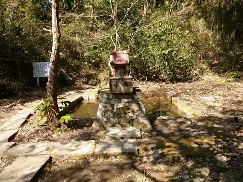 猿田神社の末社