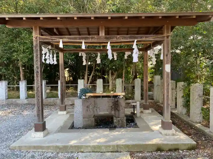 佐野赤城神社の{uncategorized: "未分類", other: "その他", undefined: "問題あり", building: "その他建物", grave: "お墓", sacred_gate: "鳥居", guardian: "狛犬", statue: "像", buddha: "仏像", history: "歴史", nature: "自然", garden: "庭園", animal: "動物", pagoda: "塔", temizu: "手水舎", mountain_gate: "山門・神門", sanctuary: "本殿・本堂", subordinate: "末社・摂社", art: "芸術", scenery: "景色", jizo: "地蔵", ema: "絵馬", goshuin: "御朱印", omikuji: "おみくじ", items: "授与品その他", amulet: "お守り", goshuincho: "御朱印帳", eats: "食事", festival: "お祭り", votive_dance: "神楽", shichigosan: "七五三参", wedding: "結婚式", experience: "体験その他", initially: "初詣", around: "周辺", anti_infection: "感染症対策"}
