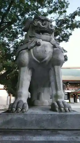 寒川神社の狛犬