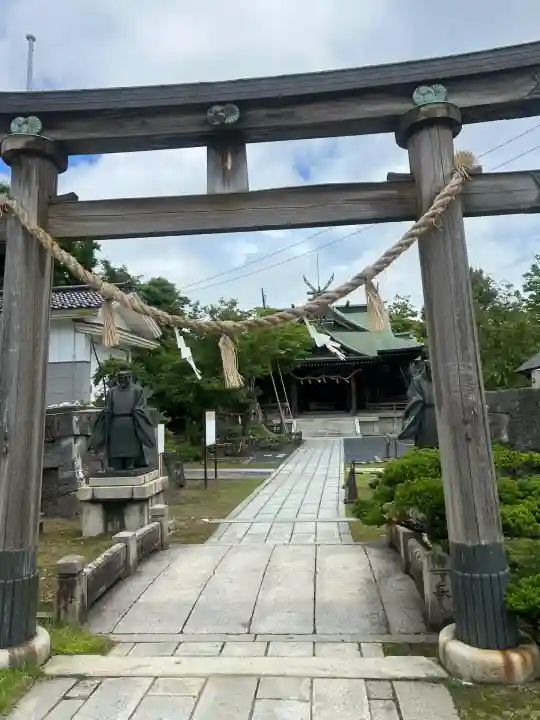 有礒正八幡宮(富山県)