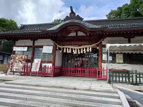新羅神社の本殿・本堂