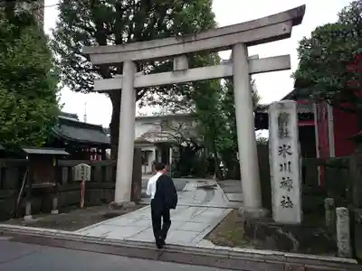 麻布氷川神社の鳥居