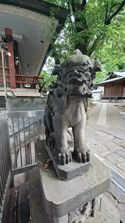 王子稲荷神社の狛犬