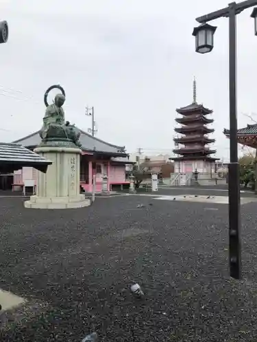 津観音の建物その他