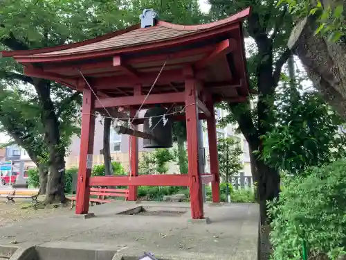 子安神社の{uncategorized: "未分類", other: "その他", undefined: "問題あり", building: "その他建物", grave: "お墓", sacred_gate: "鳥居", guardian: "狛犬", statue: "像", buddha: "仏像", history: "歴史", nature: "自然", garden: "庭園", animal: "動物", pagoda: "塔", temizu: "手水舎", mountain_gate: "山門・神門", sanctuary: "本殿・本堂", subordinate: "末社・摂社", art: "芸術", scenery: "景色", jizo: "地蔵", ema: "絵馬", goshuin: "御朱印", omikuji: "おみくじ", items: "授与品その他", amulet: "お守り", goshuincho: "御朱印帳", eats: "食事", festival: "お祭り", votive_dance: "神楽", shichigosan: "七五三参", wedding: "結婚式", experience: "体験その他", initially: "初詣", around: "周辺", anti_infection: "感染症対策"}