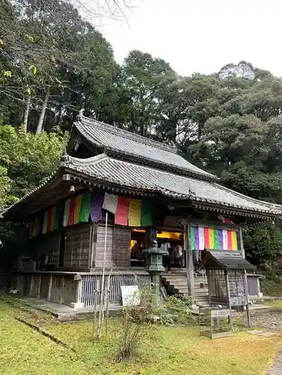 平等寺の本殿