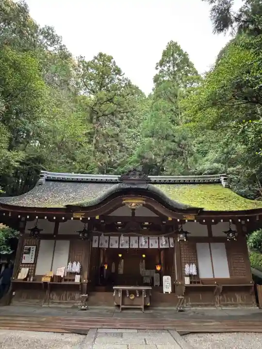 大神神社の{uncategorized: "未分類", other: "その他", undefined: "問題あり", building: "その他建物", grave: "お墓", sacred_gate: "鳥居", guardian: "狛犬", statue: "像", buddha: "仏像", history: "歴史", nature: "自然", garden: "庭園", animal: "動物", pagoda: "塔", temizu: "手水舎", mountain_gate: "山門・神門", sanctuary: "本殿・本堂", subordinate: "末社・摂社", art: "芸術", scenery: "景色", jizo: "地蔵", ema: "絵馬", goshuin: "御朱印", omikuji: "おみくじ", items: "授与品その他", amulet: "お守り", goshuincho: "御朱印帳", eats: "食事", festival: "お祭り", votive_dance: "神楽", shichigosan: "七五三参", wedding: "結婚式", experience: "体験その他", initially: "初詣", around: "周辺", anti_infection: "感染症対策"}