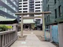 宮益御嶽神社の鳥居