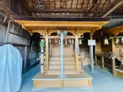 八坂神社の{uncategorized: "未分類", other: "その他", undefined: "問題あり", building: "その他建物", grave: "お墓", sacred_gate: "鳥居", guardian: "狛犬", statue: "像", buddha: "仏像", history: "歴史", nature: "自然", garden: "庭園", animal: "動物", pagoda: "塔", temizu: "手水舎", mountain_gate: "山門・神門", sanctuary: "本殿・本堂", subordinate: "末社・摂社", art: "芸術", scenery: "景色", jizo: "地蔵", ema: "絵馬", goshuin: "御朱印", omikuji: "おみくじ", items: "授与品その他", amulet: "お守り", goshuincho: "御朱印帳", eats: "食事", festival: "お祭り", votive_dance: "神楽", shichigosan: "七五三参", wedding: "結婚式", experience: "体験その他", initially: "初詣", around: "周辺", anti_infection: "感染症対策"}