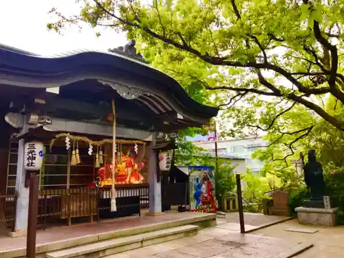 三光神社の本殿