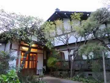 誓閑寺の本殿・本堂