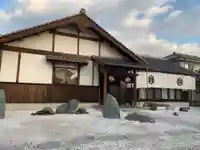 王子山薬師寺の本殿・本堂