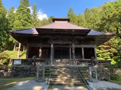 黒石寺の本殿・本堂