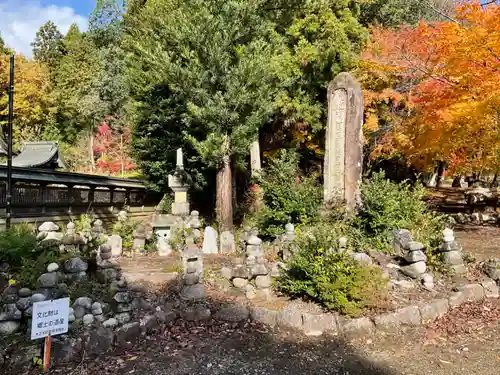 鶏足寺(滋賀県)