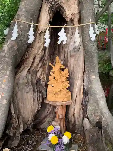 秩父今宮神社の仏像