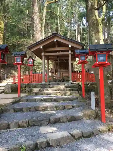 貴船神社の末社