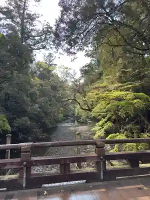伊勢神宮内宮（皇大神宮）の{uncategorized: "未分類", other: "その他", undefined: "問題あり", building: "その他建物", grave: "お墓", sacred_gate: "鳥居", guardian: "狛犬", statue: "像", buddha: "仏像", history: "歴史", nature: "自然", garden: "庭園", animal: "動物", pagoda: "塔", temizu: "手水舎", mountain_gate: "山門・神門", sanctuary: "本殿・本堂", subordinate: "末社・摂社", art: "芸術", scenery: "景色", jizo: "地蔵", ema: "絵馬", goshuin: "御朱印", omikuji: "おみくじ", items: "授与品その他", amulet: "お守り", goshuincho: "御朱印帳", eats: "食事", festival: "お祭り", votive_dance: "神楽", shichigosan: "七五三参", wedding: "結婚式", experience: "体験その他", initially: "初詣", around: "周辺", anti_infection: "感染症対策"}