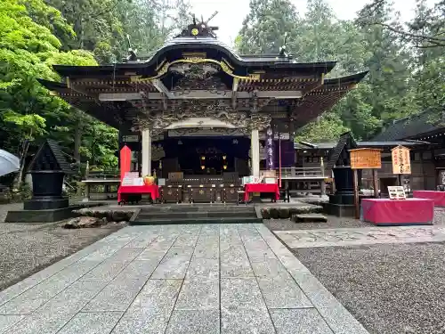 宝登山神社の{uncategorized: "未分類", other: "その他", undefined: "問題あり", building: "その他建物", grave: "お墓", sacred_gate: "鳥居", guardian: "狛犬", statue: "像", buddha: "仏像", history: "歴史", nature: "自然", garden: "庭園", animal: "動物", pagoda: "塔", temizu: "手水舎", mountain_gate: "山門・神門", sanctuary: "本殿・本堂", subordinate: "末社・摂社", art: "芸術", scenery: "景色", jizo: "地蔵", ema: "絵馬", goshuin: "御朱印", omikuji: "おみくじ", items: "授与品その他", amulet: "お守り", goshuincho: "御朱印帳", eats: "食事", festival: "お祭り", votive_dance: "神楽", shichigosan: "七五三参", wedding: "結婚式", experience: "体験その他", initially: "初詣", around: "周辺", anti_infection: "感染症対策"}