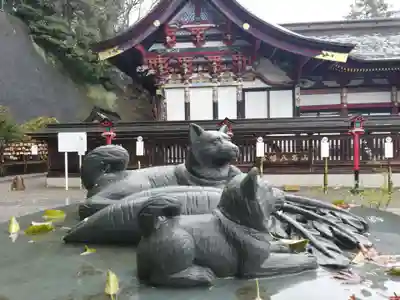 山名八幡宮の狛犬