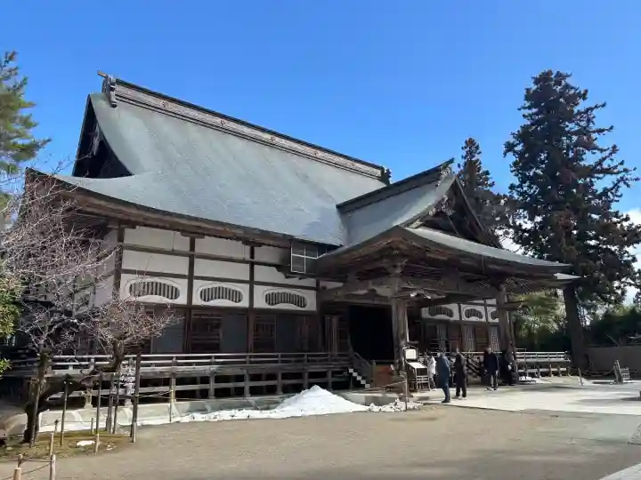 中尊寺の{uncategorized: "未分類", other: "その他", undefined: "問題あり", building: "その他建物", grave: "お墓", sacred_gate: "鳥居", guardian: "狛犬", statue: "像", buddha: "仏像", history: "歴史", nature: "自然", garden: "庭園", animal: "動物", pagoda: "塔", temizu: "手水舎", mountain_gate: "山門・神門", sanctuary: "本殿・本堂", subordinate: "末社・摂社", art: "芸術", scenery: "景色", jizo: "地蔵", ema: "絵馬", goshuin: "御朱印", omikuji: "おみくじ", items: "授与品その他", amulet: "お守り", goshuincho: "御朱印帳", eats: "食事", festival: "お祭り", votive_dance: "神楽", shichigosan: "七五三参", wedding: "結婚式", experience: "体験その他", initially: "初詣", around: "周辺", anti_infection: "感染症対策"}